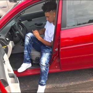 Meet your Posher, Robert